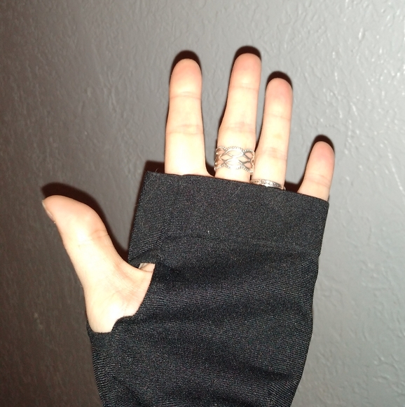 BOGO SALE Danskin Black Gray Exercise Jog Top Workout Stretch with Thumb Hole XL - Picture 3 of 11